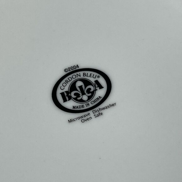 Vintage BIA Cordon Bleu Boxed Set of 4 8" Plates Advertising for French cheese - Picture 9 of 9